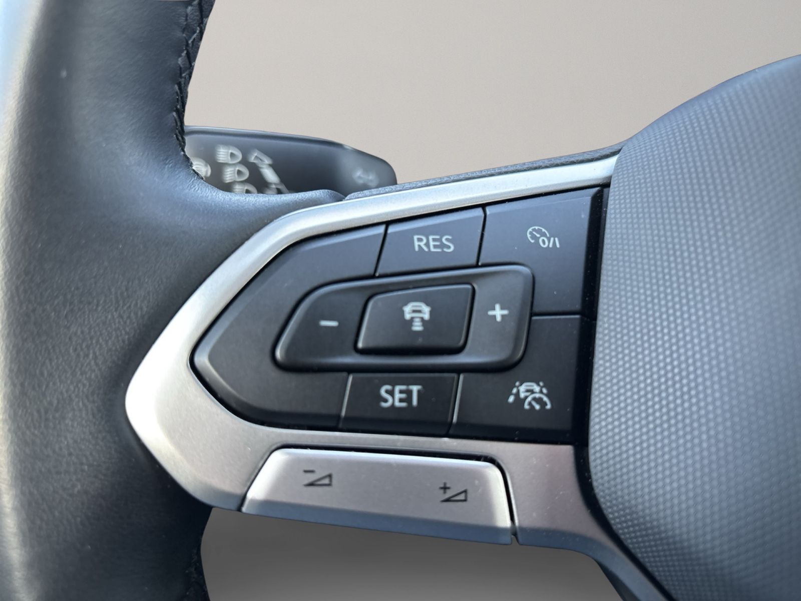 Polo 1.0 TSI GOAL, Navi, ACC, LED, Sitzhzg. 5 Ga