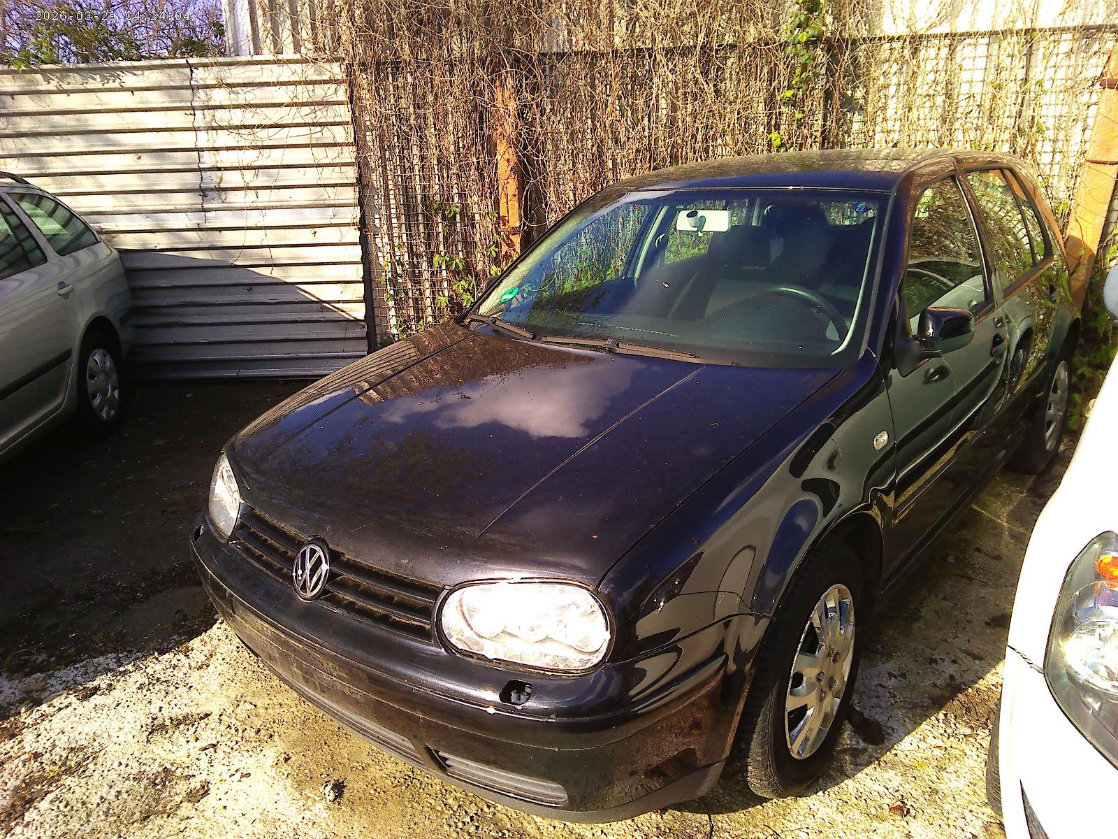 Volkswagen Golf 1.6 Auto Basis KLIMA