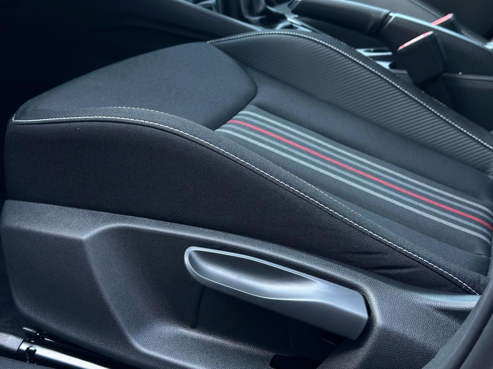 SKODA Kamiq 1.5TSI MONTE CARLO MATRIX#ACC#SPUR#PANO#FH - Image 20