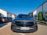 Mercedes-Benz EQB 250 - Zustand neuwertig - graue Mercedes-Benz EQB