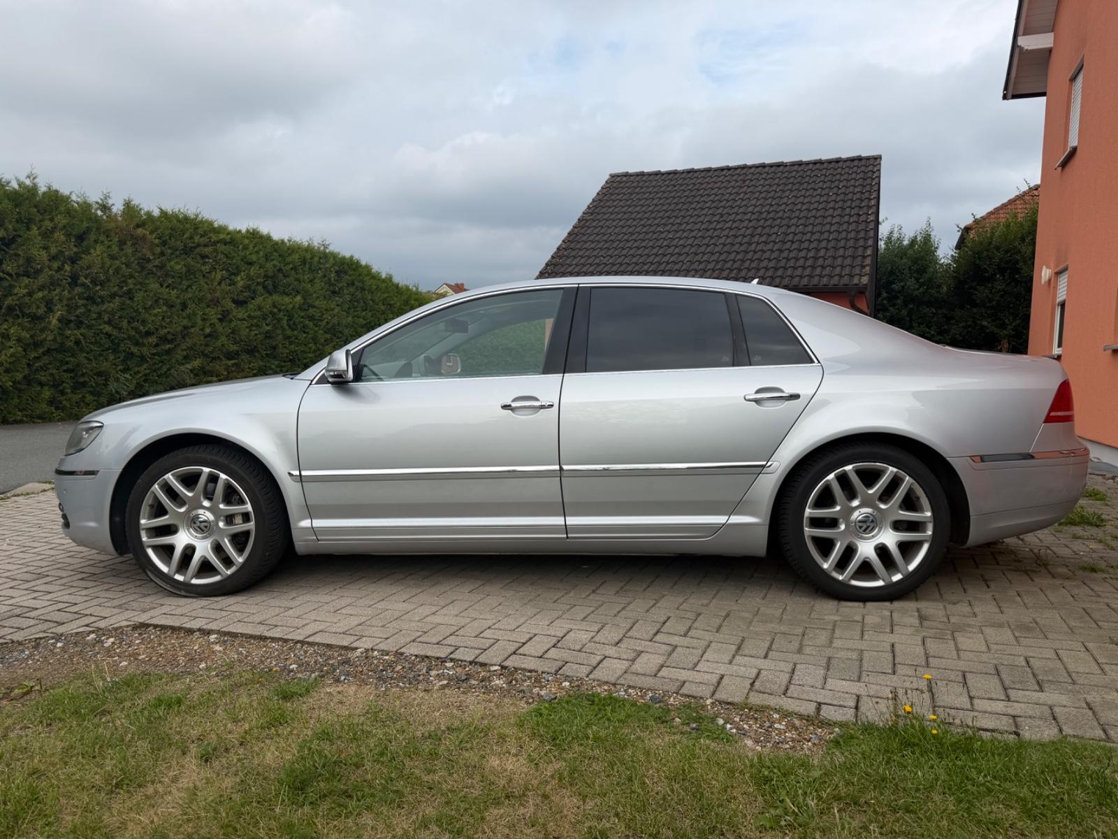 Volkswagen Phaeton 3.0 V6 TDI 4MOTION Tiptronic 5-Sitzer -