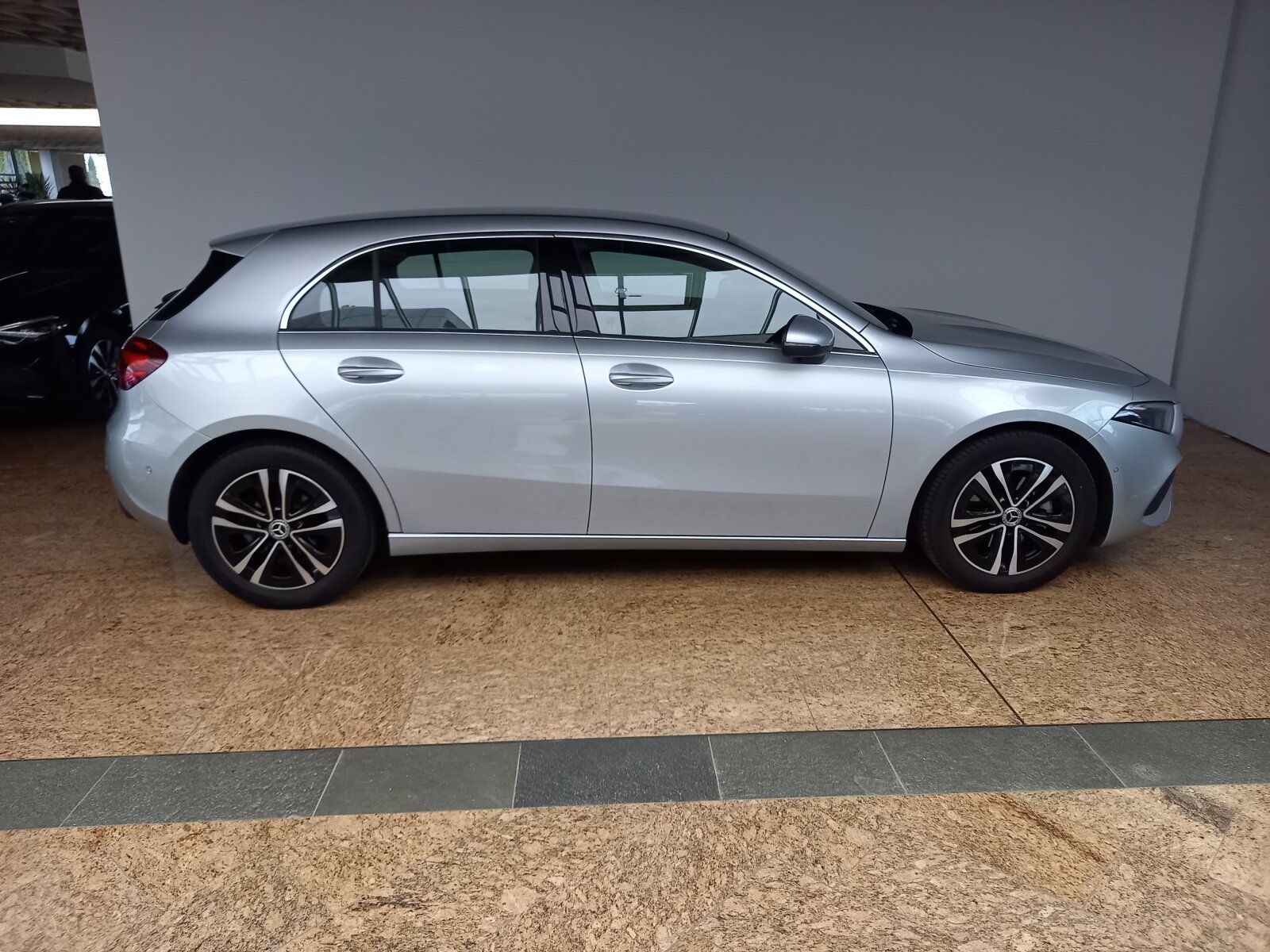 Mercedes-Benz A 180 Progressive Line Advanced Klimaaut 581Navi foto 5