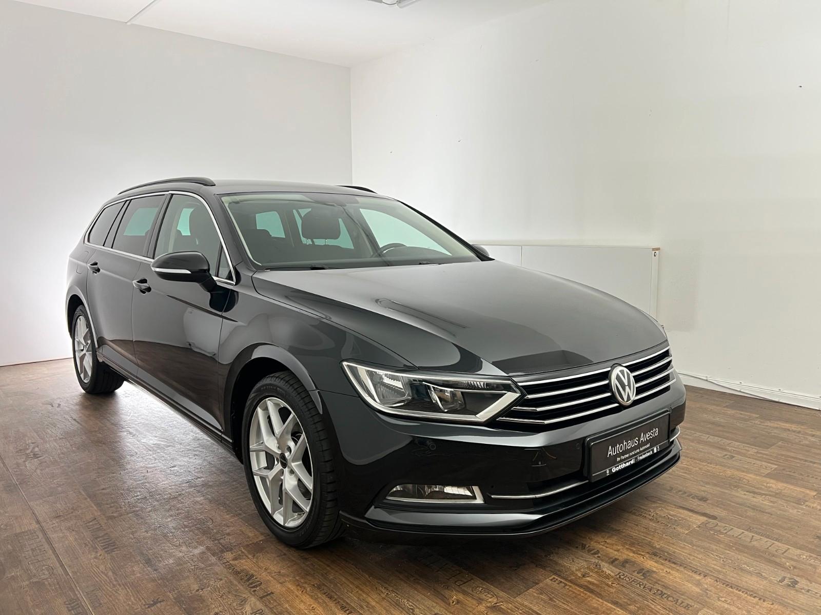 Volkswagen Passat Variant / MASSAGE/ ACC / GARANTIE / AHK /
