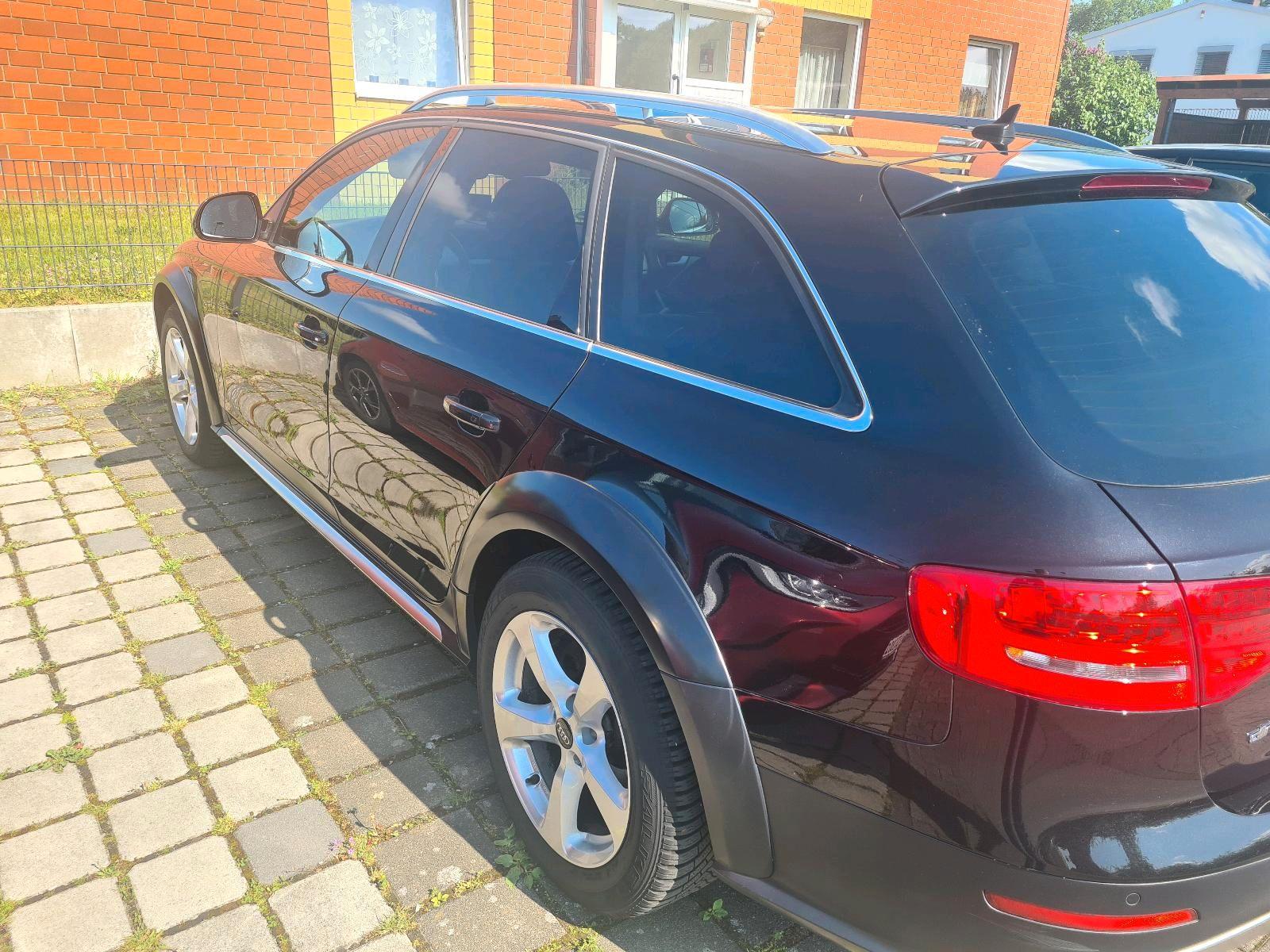 Audi Allroad 2009 — photo 12