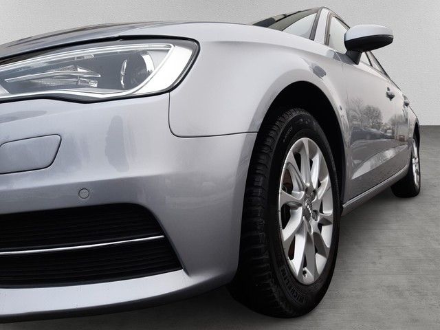 Fahrzeugabbildung Audi A3 Sportback 1.4TSI attraction ultra Xenon PDC