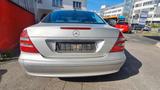 Mercedes-Benz E 220 E -Klasse Lim. E 220 CDI  Avantgarde - Mercedes-Benz E 220 aus 2003: Cdi