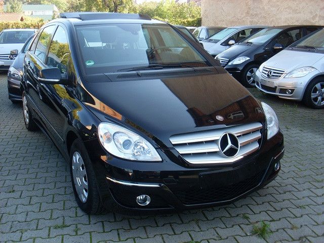 Mercedes-Benz B 170 Automatik / Lamellen / COMAND / 1. Besitz