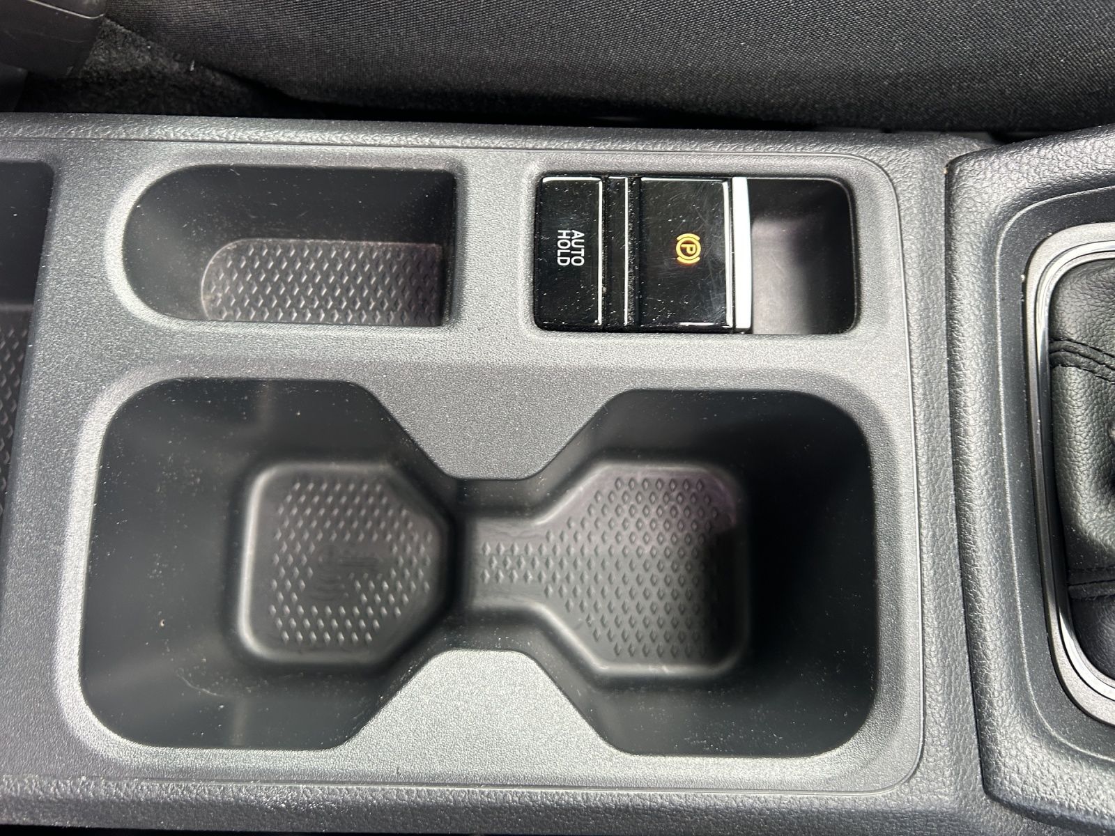 Fahrzeugabbildung Volkswagen Caddy Kasten TDI AHZV KLIMA