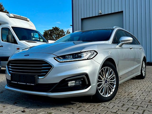 Ford Mondeo 2.0 EcoBlue AWD 1.HAND RFKAM LED NAVI AHK