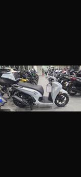 Honda SH 300 i - Offers