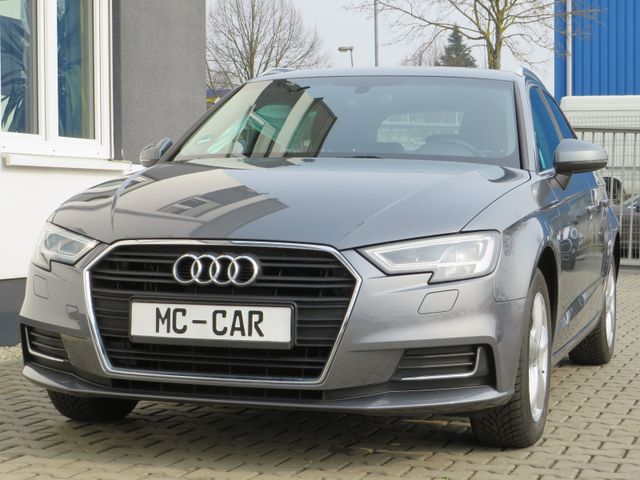 Audi A3 1.4 TFSI cod ultra Ambiente