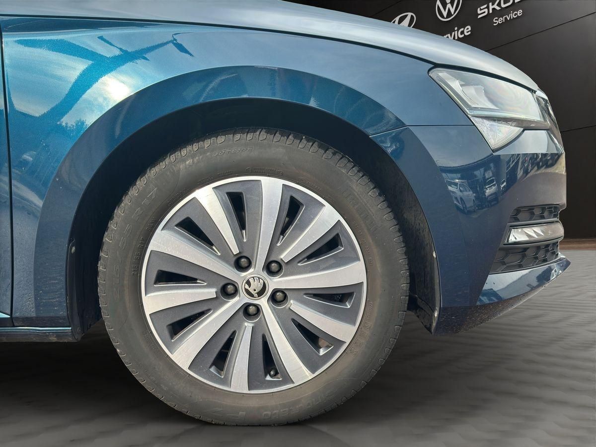 Superb Ambition 2.0 TDI DSG AHK RFK SCHIEBEDACH 