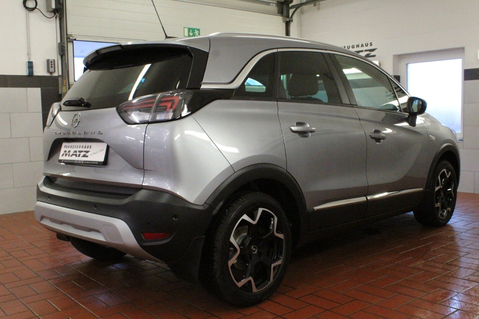 Fahrzeugabbildung Opel Crossland Ultimate 1.2 Turbo