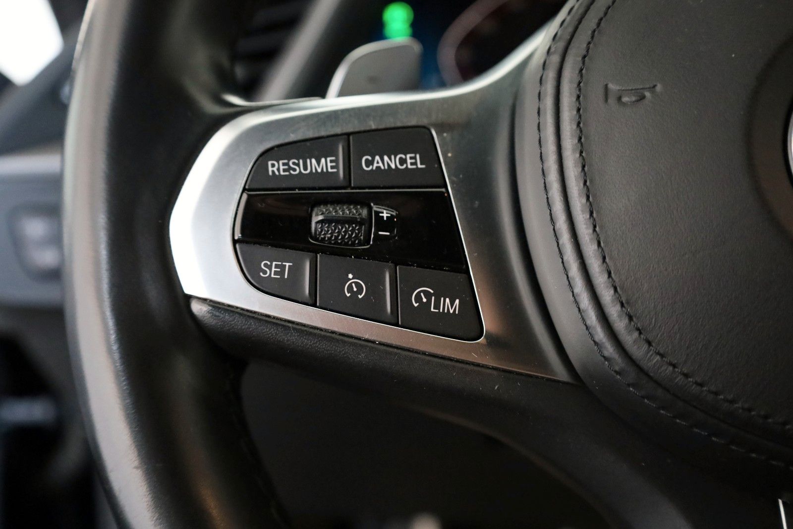Fahrzeugabbildung BMW 120 i M Sport, T.Leder,Navi,LED,SH,Kamera,+WR