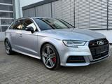Audi S3 Sportback 2.0 TFSI quattro*1 Hand* - Audi S3 in Düsseldorf