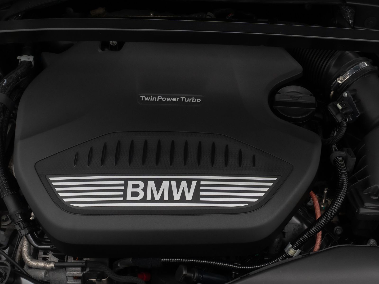 Fahrzeugabbildung BMW 220d Gran Coup&eacute; M Sport HUD H/K DAB Komfort 18Zl