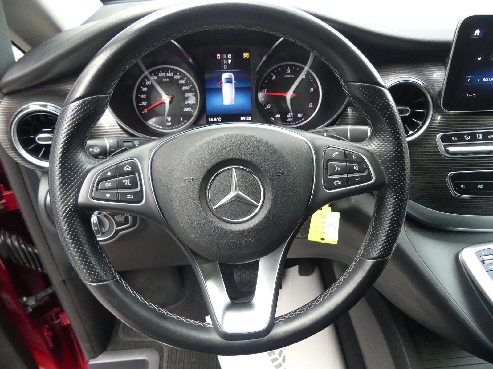 Mercedes-Benz V 220 d AVANTGARDE Lang E-TÜREN 7SITZ STHZ AHK L foto 25
