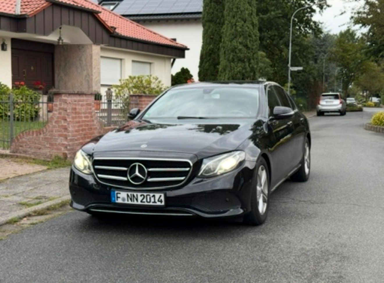 MERCEDES-BENZ Mercedes e 200