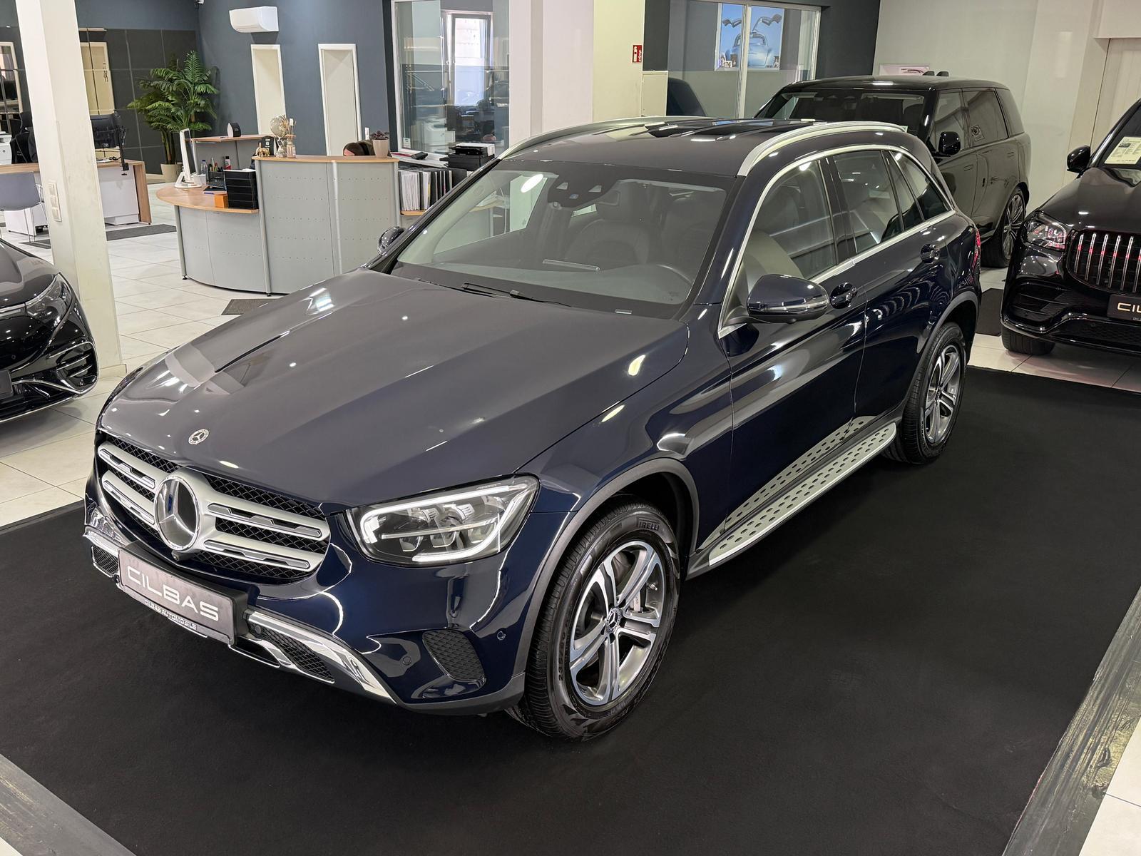 Mercedes-Benz GLC 300 e 4M *AMG Int.*360*DIGITAL T.*AHK*DISTR*