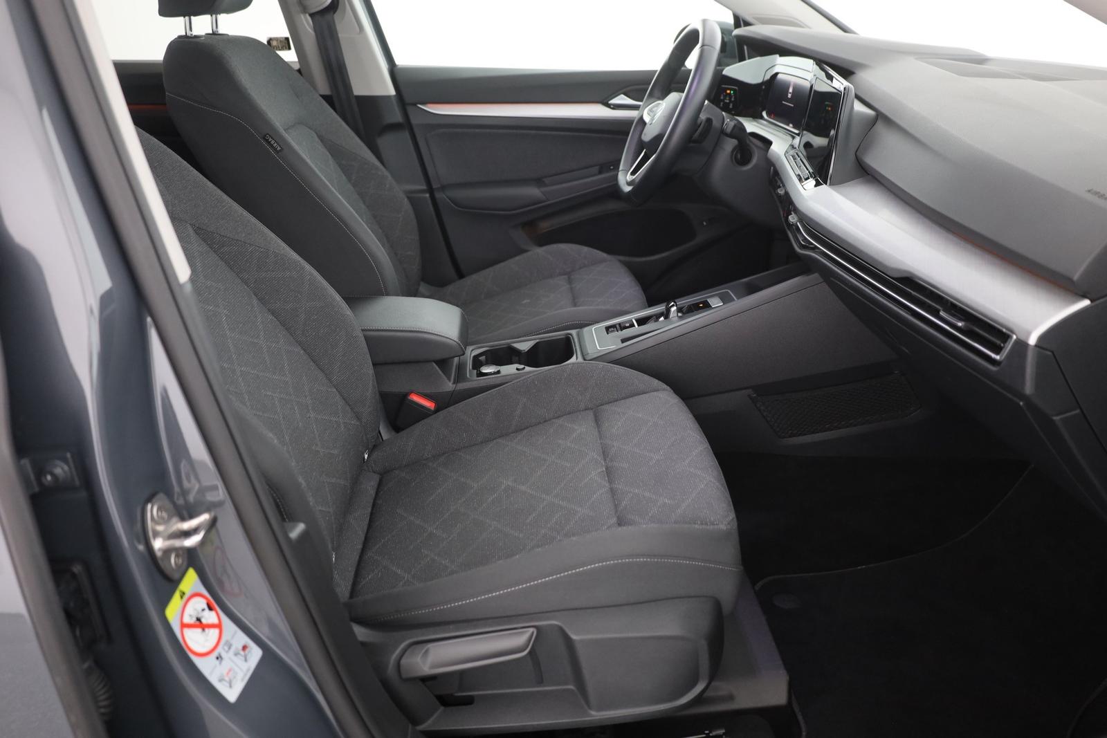Volkswagen Golf VIII Variant 1.5 eTSI DSG Life LED Navi AHK, миниатюра 23