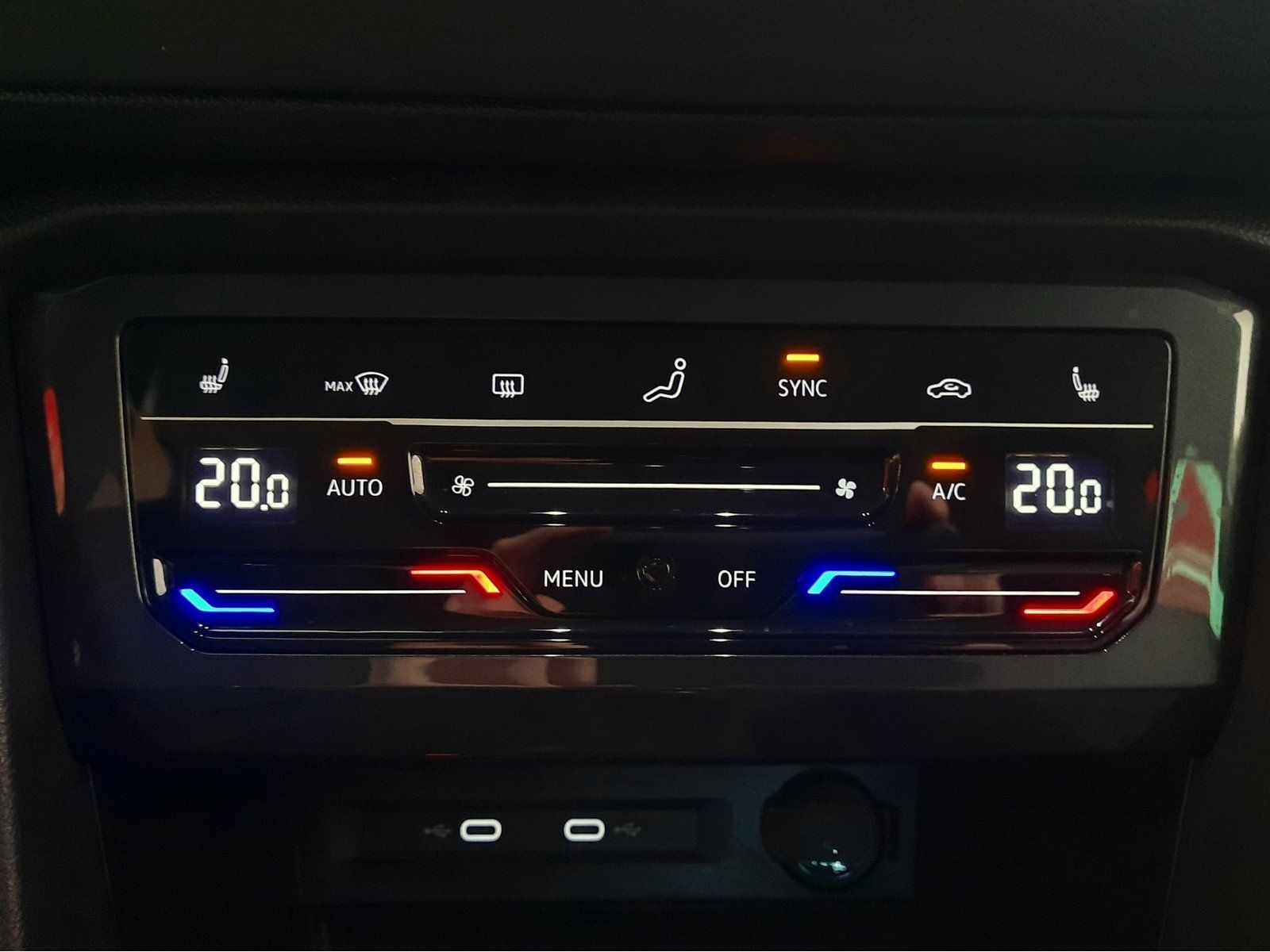 Fahrzeugabbildung Volkswagen Tiguan Life TSI DSG *AHK*Navi*Cam*LED*PDC*ACC*