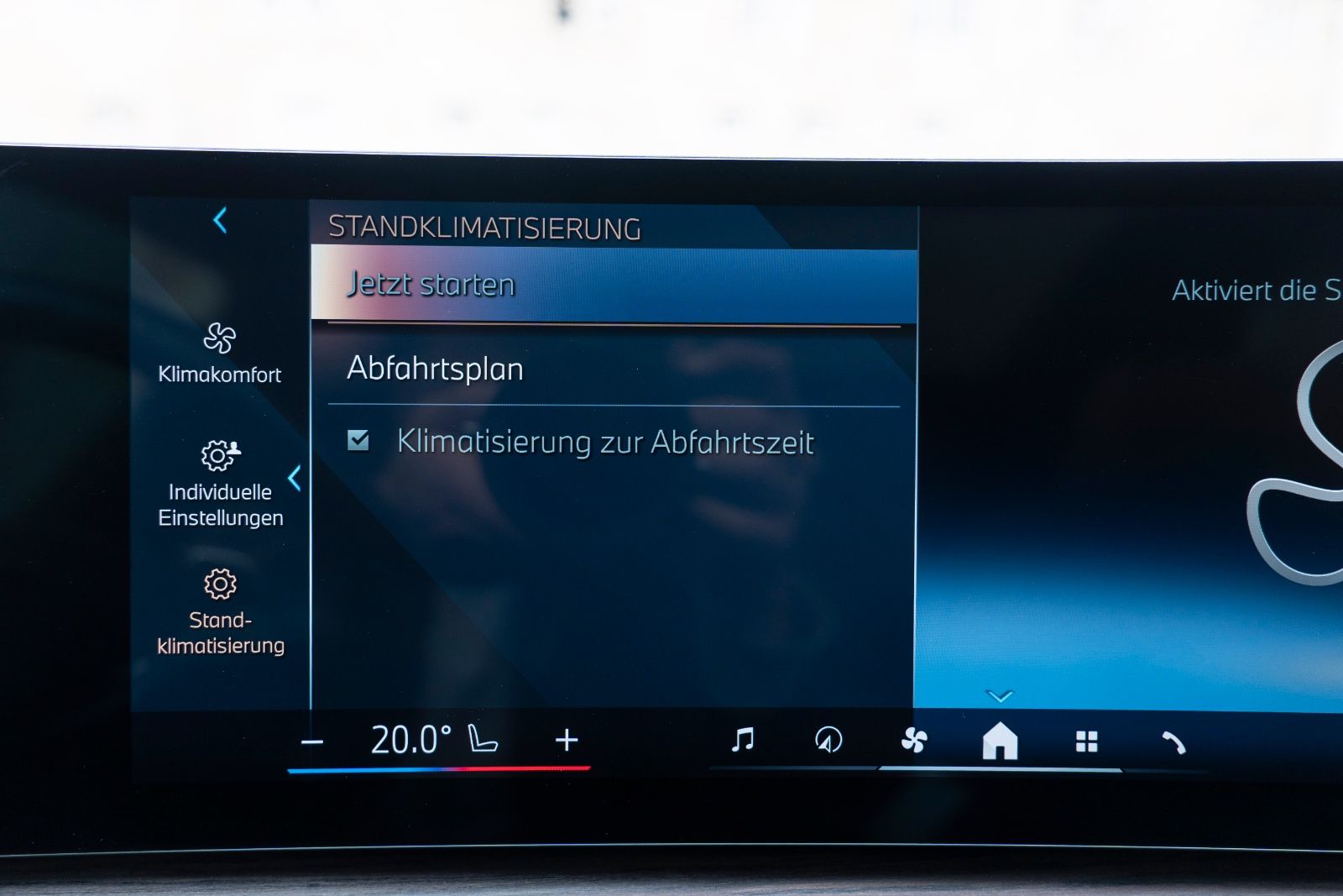 Fahrzeugabbildung BMW X5 50e xDrive M SPORT PANO LUFT KAM MASSAGE HIFI