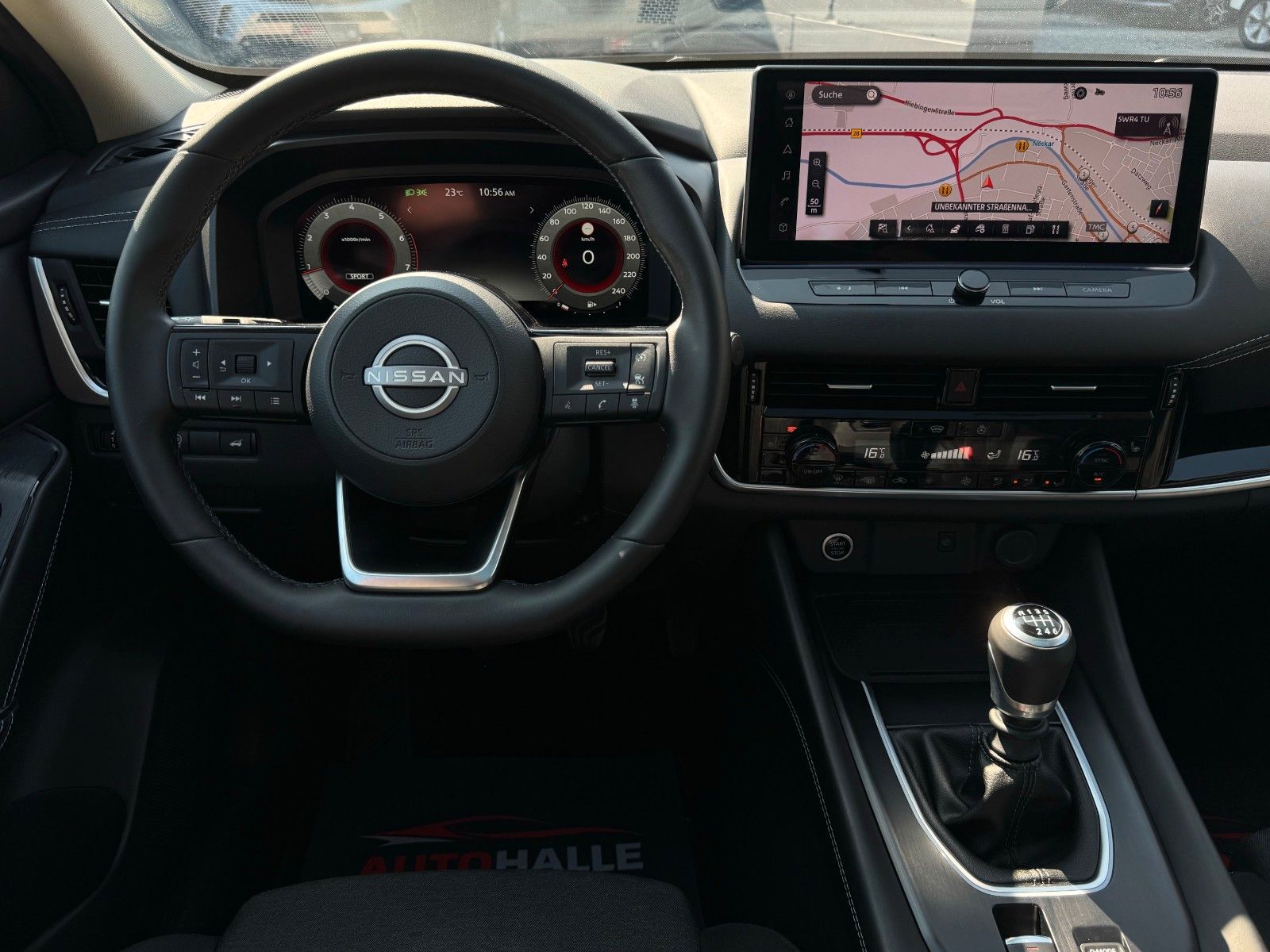 Fahrzeugabbildung Nissan Qashqai 1.3 DIG-T MHEV N-Connecta Pano 360° ACC