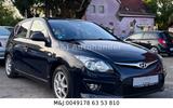 Hyundai i30 FIFA WM Edition/klima/8Fachbereift - Hyundai i30: Fifa Wm Edition