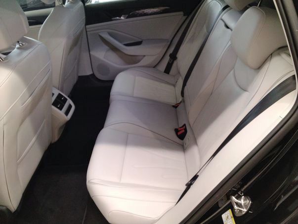 Passat Variant 1.5 TSI eHYBRID ELEGANCE MATRIX+K