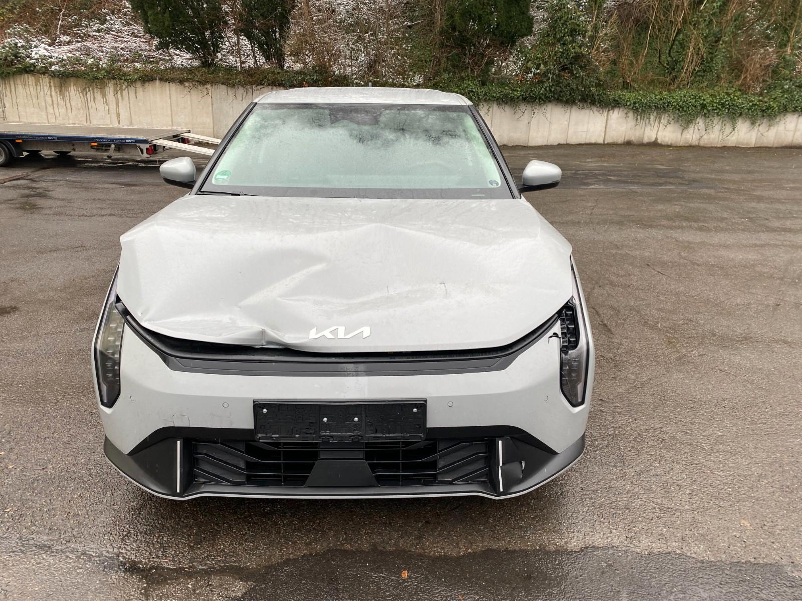 Kia EV4 150 kW Earth