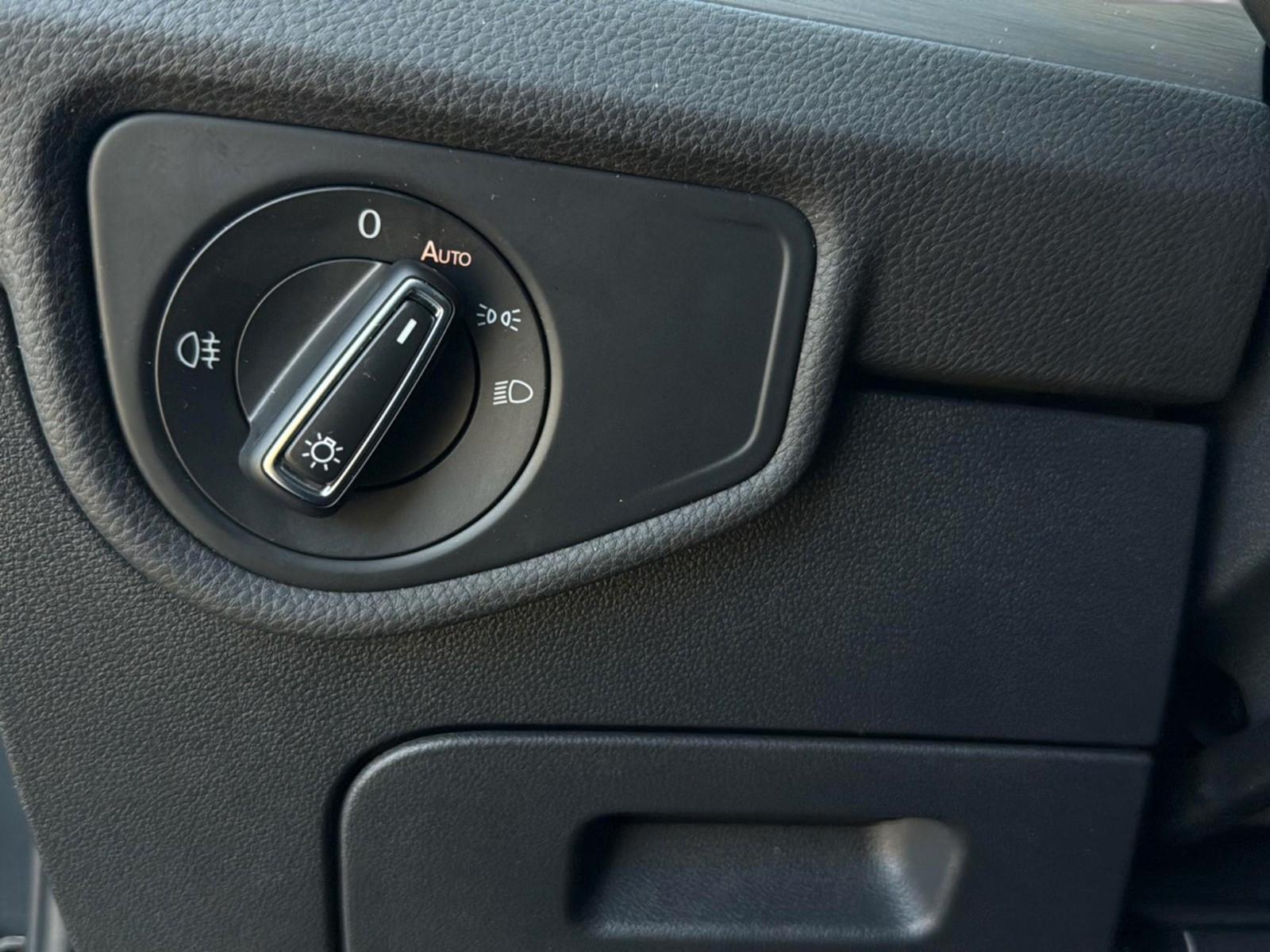 Volkswagen Touran Comfortline ACC 3ZK SHZ RFK LED, миниатюра 20