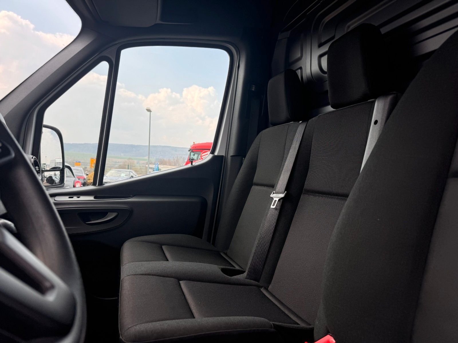 Fahrzeugabbildung Mercedes-Benz Sprinter 315 CDI 4325 Klima Kamera MBUX