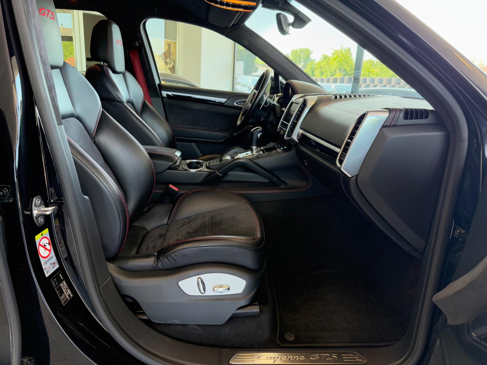 Porsche Cayenne GTS Navi Klimaauto AHK Alcantara