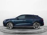 Audi RS Q8 SUV RS Sportabgasanlage, AHK, Optik schwar - blaue Audi RSQ8