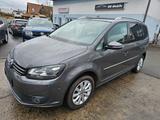 Volkswagen Touran Highline LED Bi-Xenon Standh. AHK 1.Hand - Volkswagen Touran aus 2013