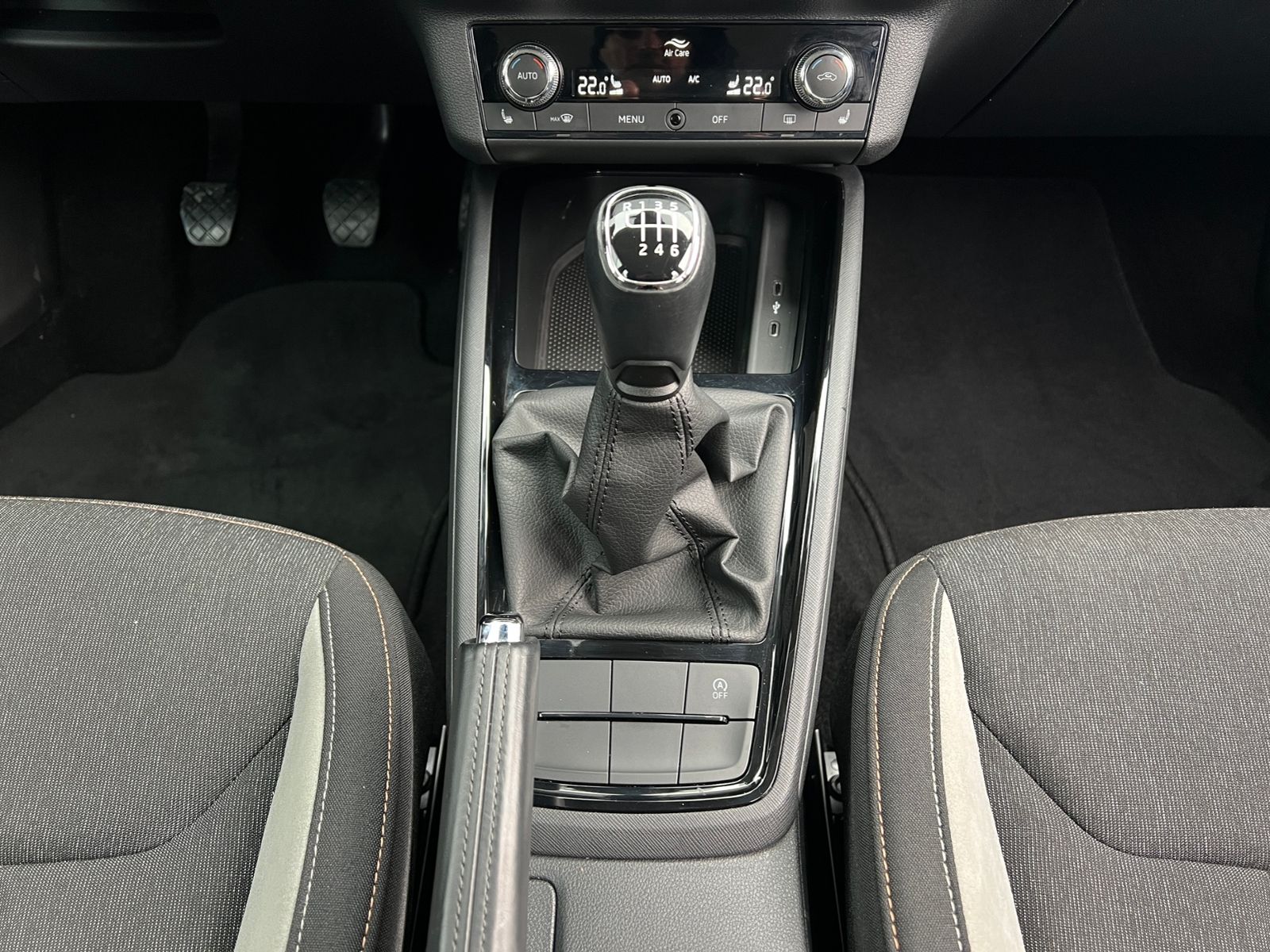 Fahrzeugabbildung SKODA Kamiq Style 1.0 TSI *Klima , Sitzheizung, LM-Fel