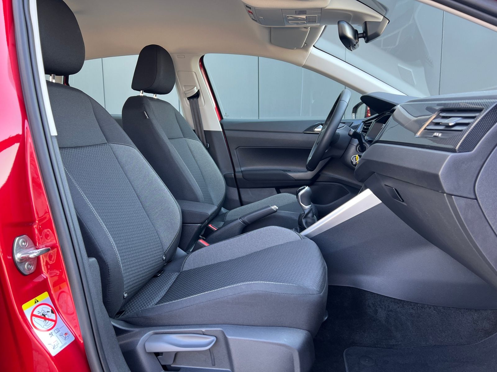 Fahrzeugabbildung Volkswagen Polo Life 1.0 MPI *LED, Climatronic, Sitzhzg., A