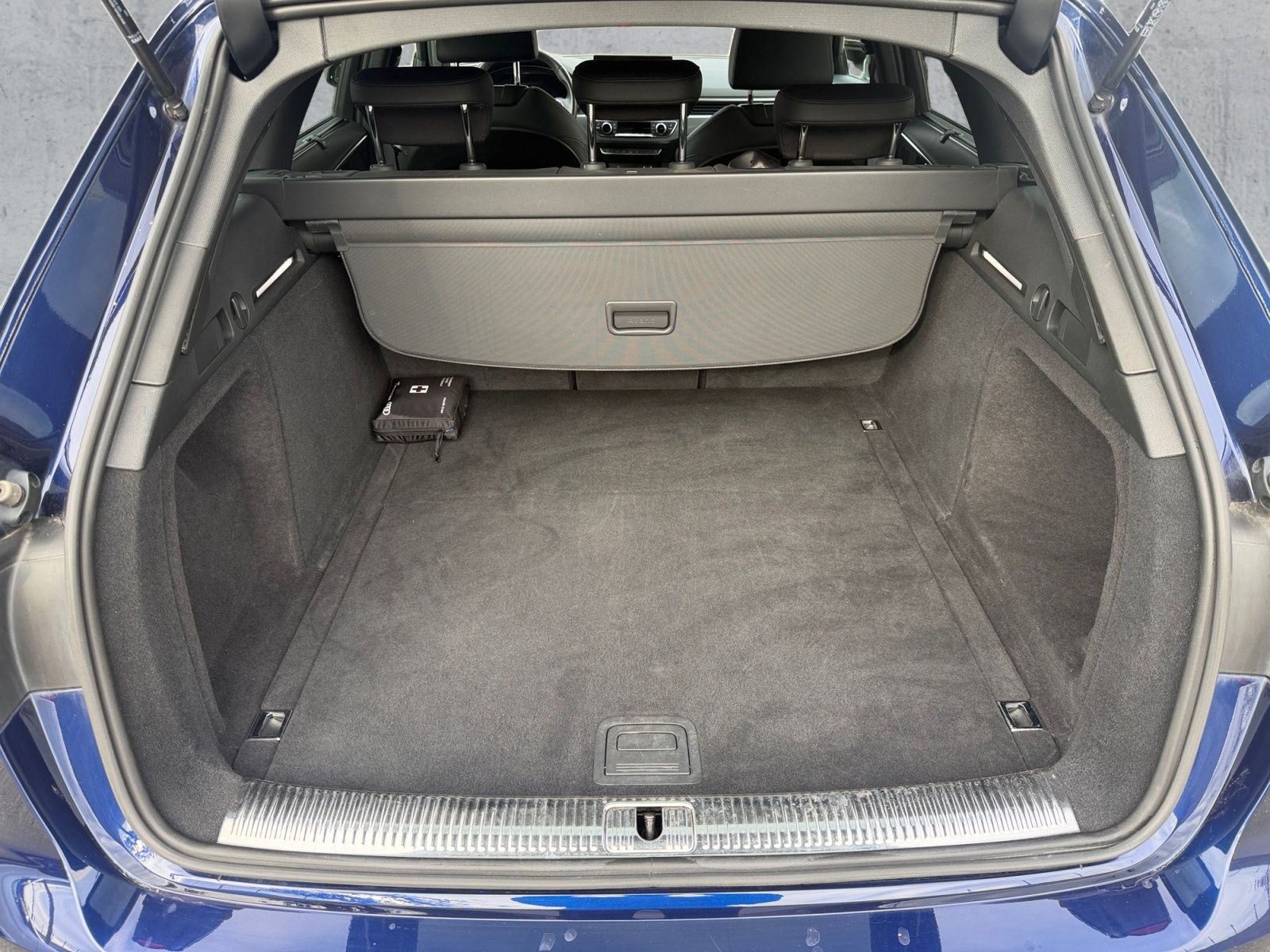 Audi A4 - Bild 14