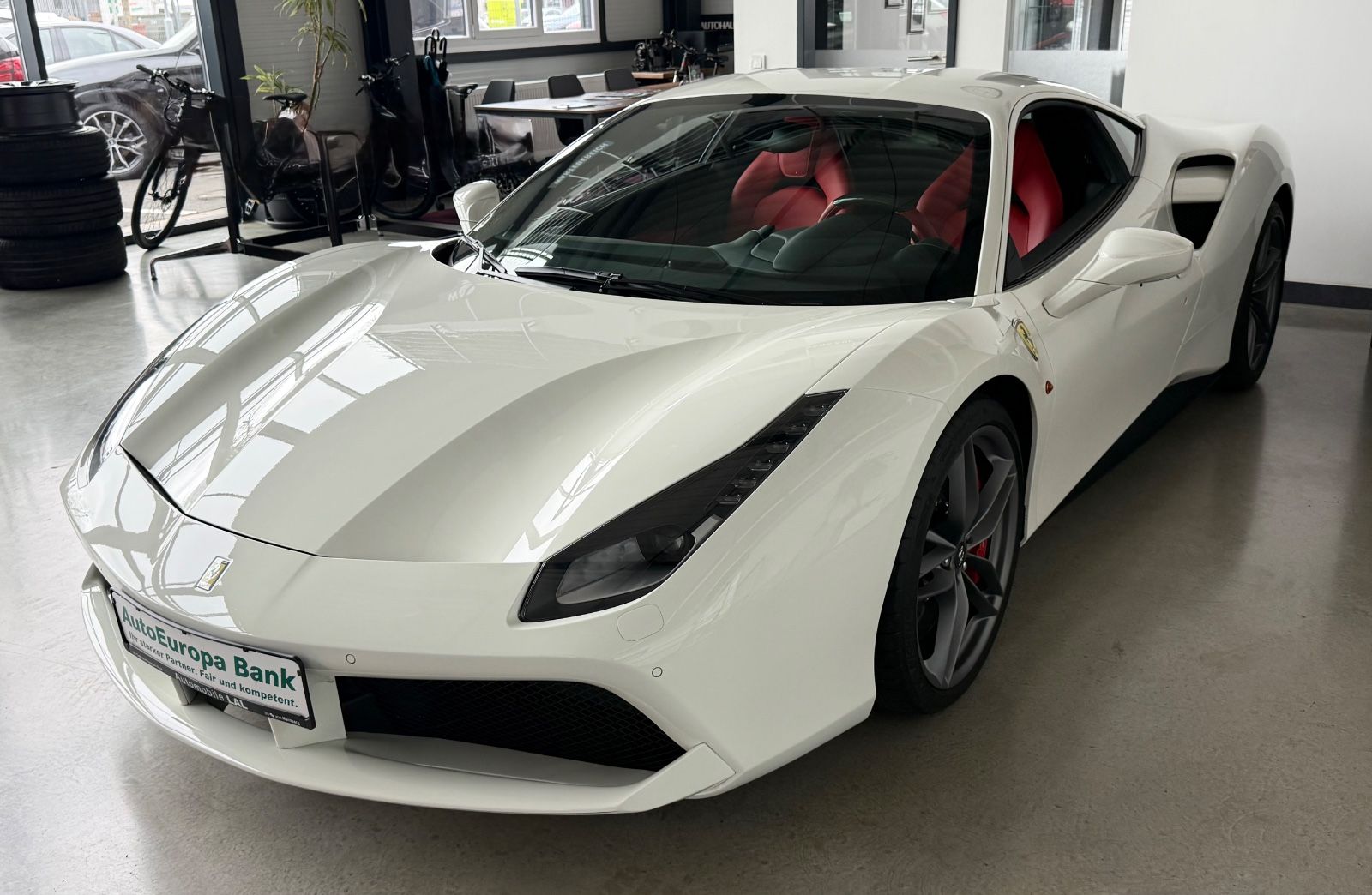 FERRARI 488 GTB