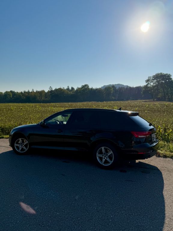 Image of Audi A4