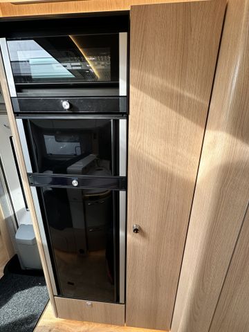 HYMER  ERIBA  HYMERCAR B-Klasse ML T 780 Sie sparen 31.100,- Euro