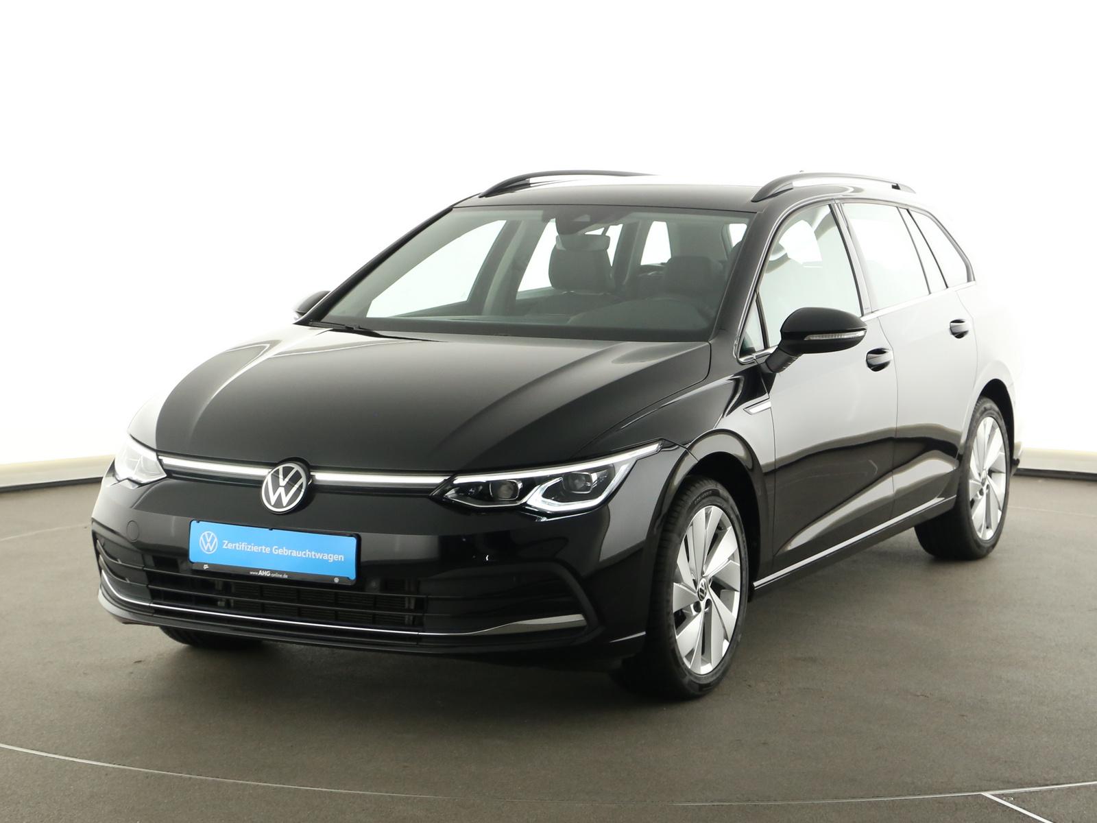 Volkswagen Golf VIII Variant 1.5 eTSI DSG Style  LED Navi A