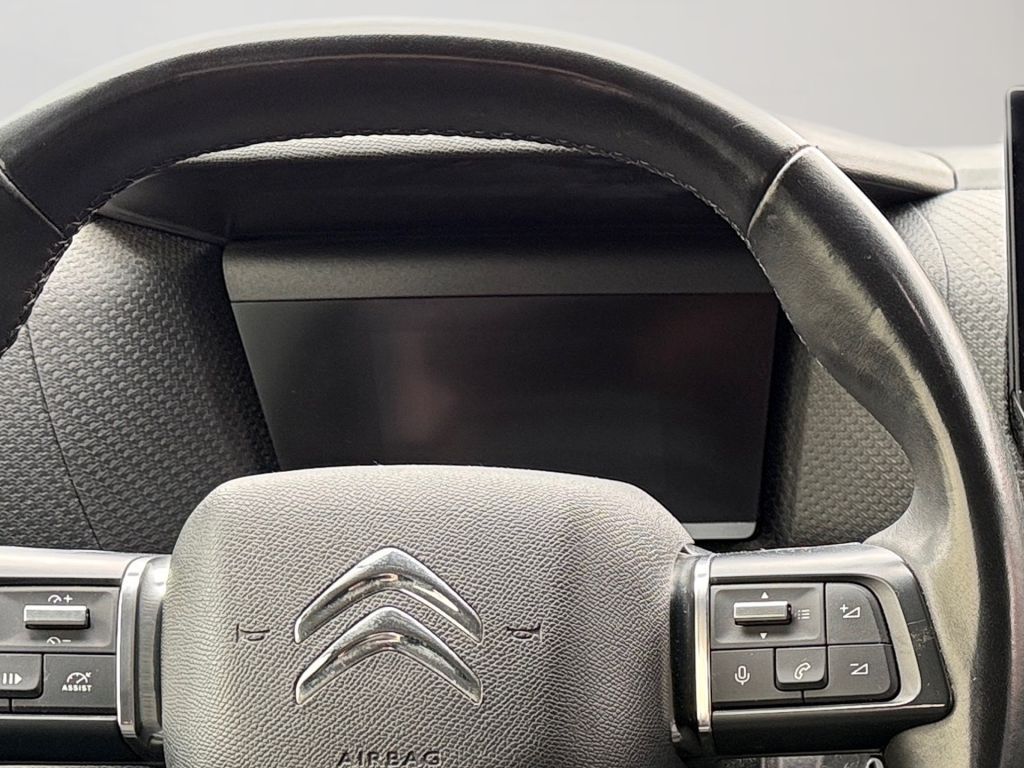 Fahrzeugabbildung Citroën e-C4 136 FEEL PACK+ Kältepaket