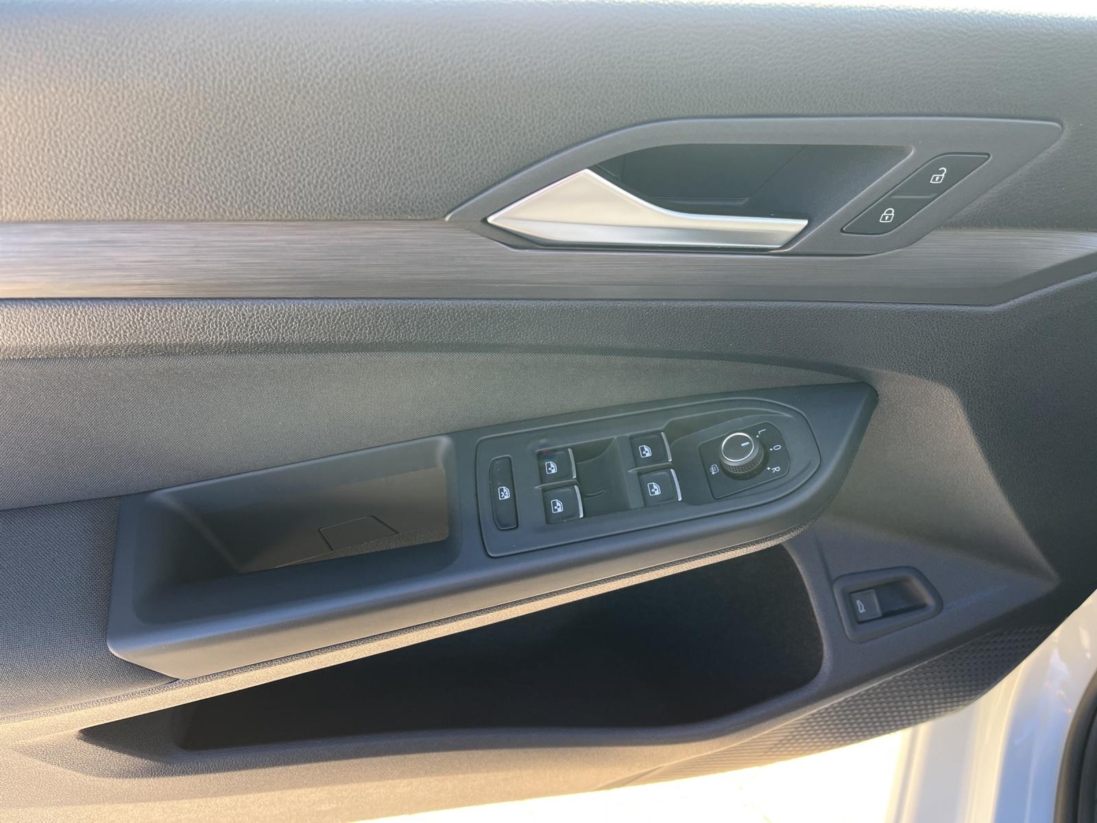 Volkswagen Golf Variant 2.0 TDI DSG Style AHK Navi LED Kam, миниатюра 6