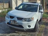 Mitsubishi Outlander 2.4 MIVEC Instyle, Automatik, LPG - gebrauchte Mitsubishi Outlander aus dem Jahr 2007