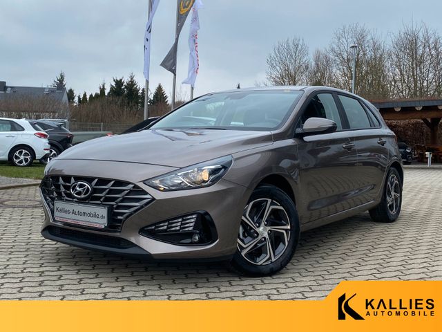 Hyundai i30 1.0 T-GDI Trend Line SHZ+LHZ+CAM+KEYLESS+AHK