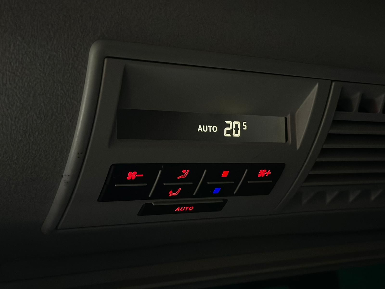 VW T6 California 2.0TDI BEACH 4 MOTION LED#SHZ#ACC - Image 26