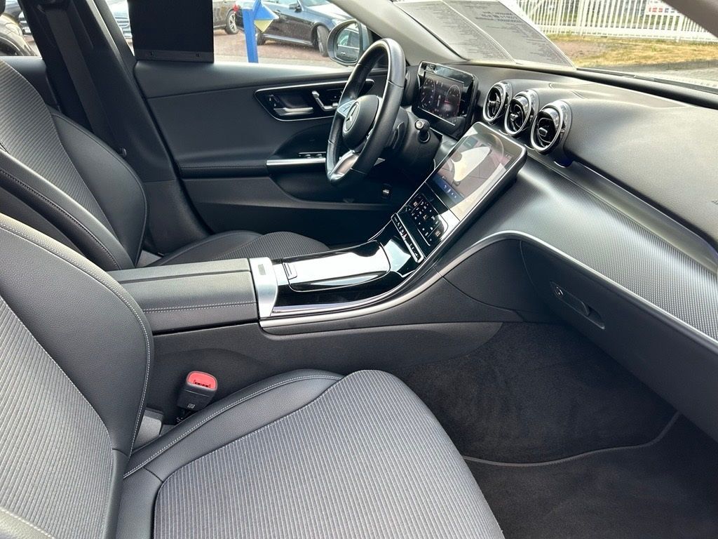 Fahrzeugabbildung Mercedes-Benz C 220 T d 4M AVANTG., Standh., Memory, LED, RFK