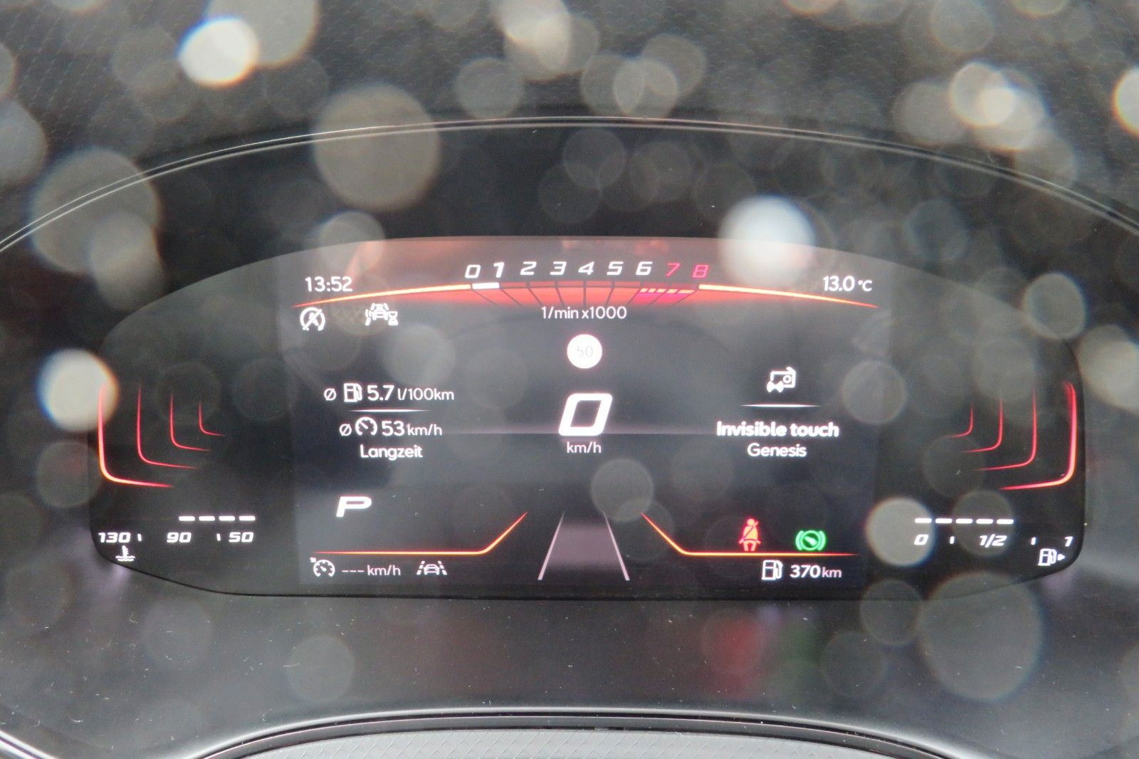 Fahrzeugabbildung SEAT Arona Style DSG LED NAVI DAB GRA PDC 1.HD