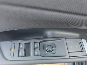 Volkswagen T-Roc - 9